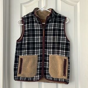 EUC Eddie Bauer fleece/sherpa reversible vest